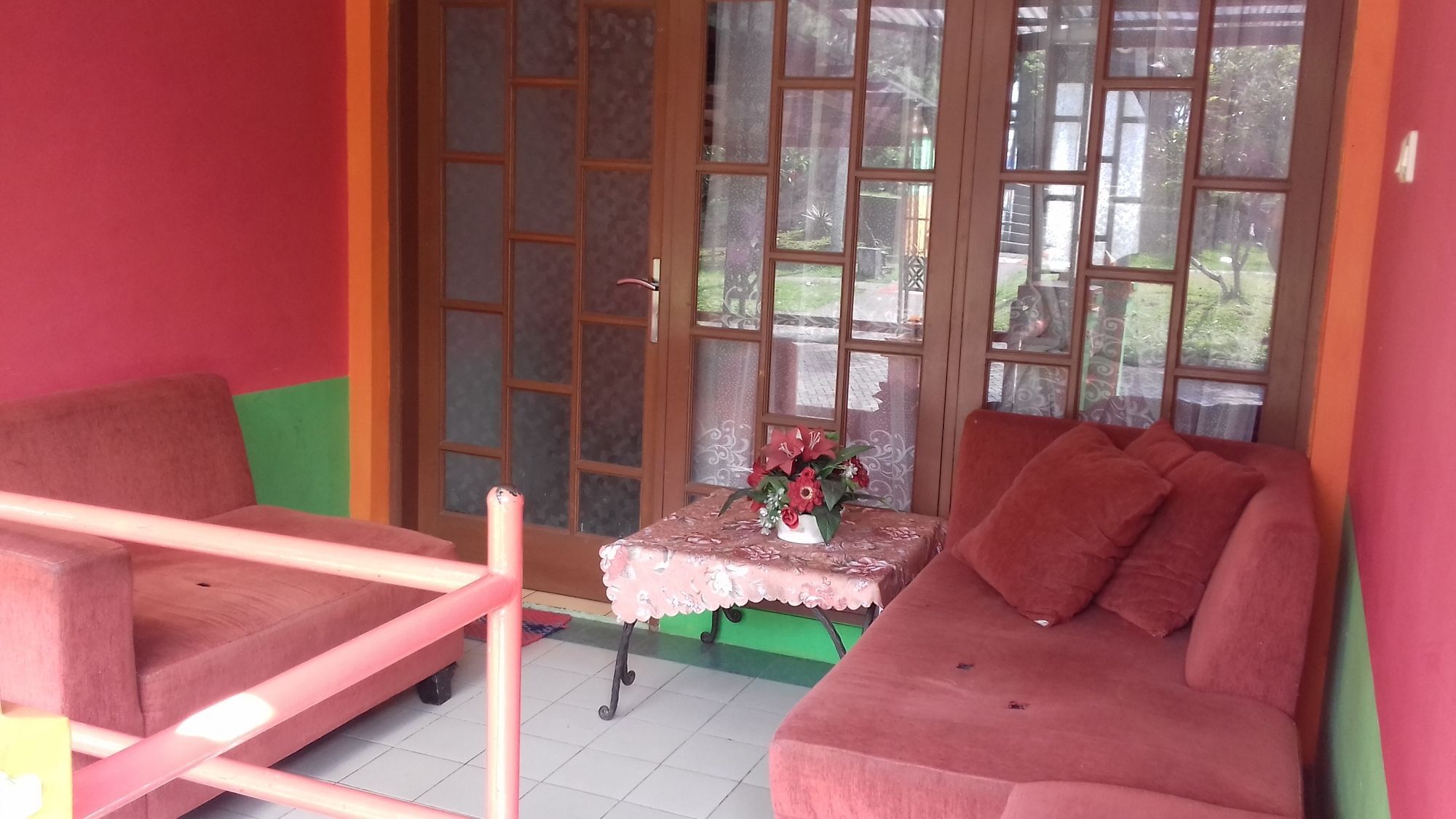 Villa Kota Bunga Blok M ชิปานาส ภายนอก รูปภาพ